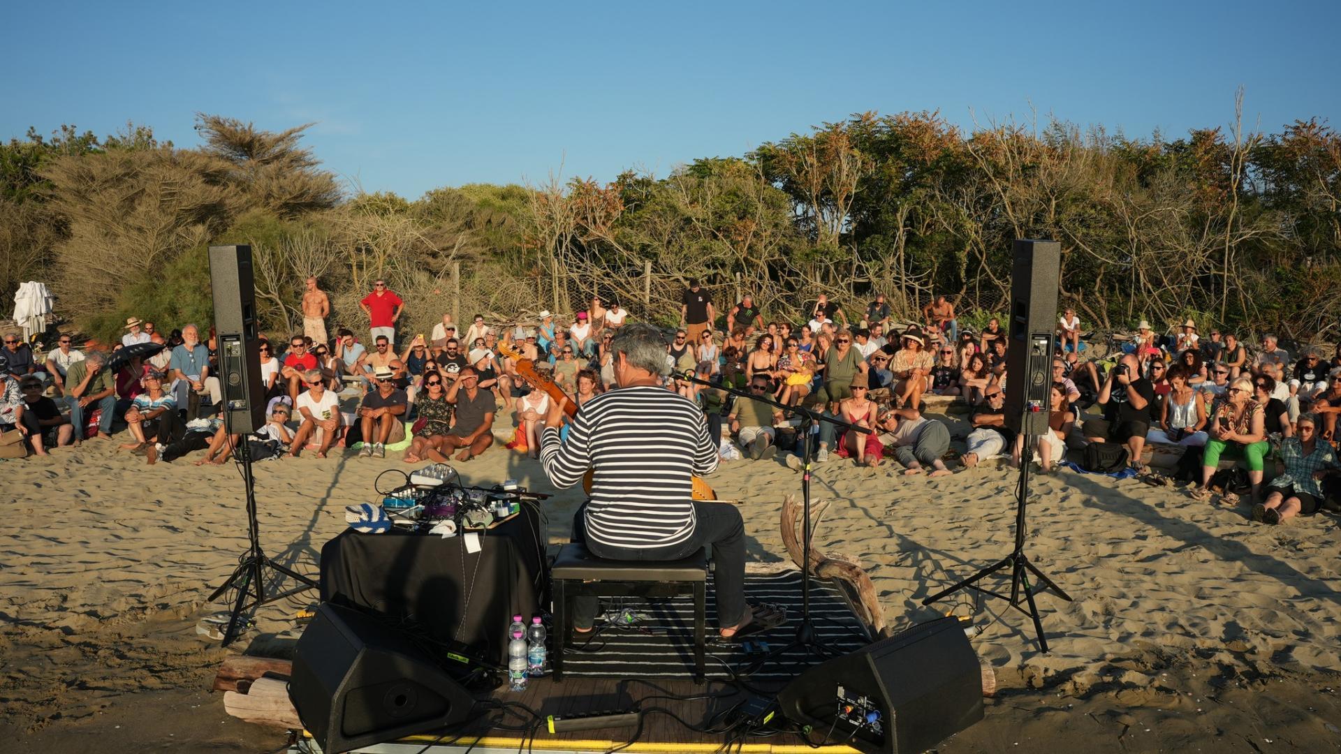 Paolo Angeli (foto dalla pagina FB di Pisa Jazz) Paolo Angeli Pisa Jazz