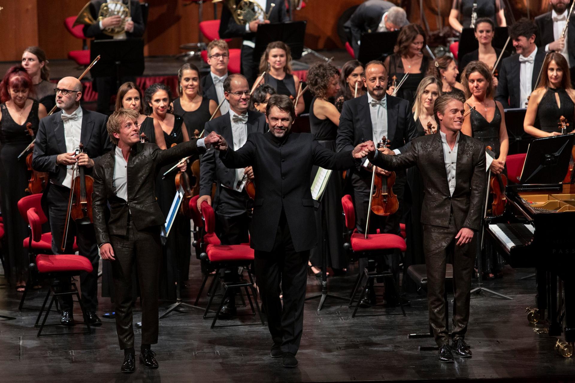 Boreyko e i Fratelli Jussen (Foto Angelica Concari) Boreyko e i Fratelli Jussen (Foto Angelica Concari)