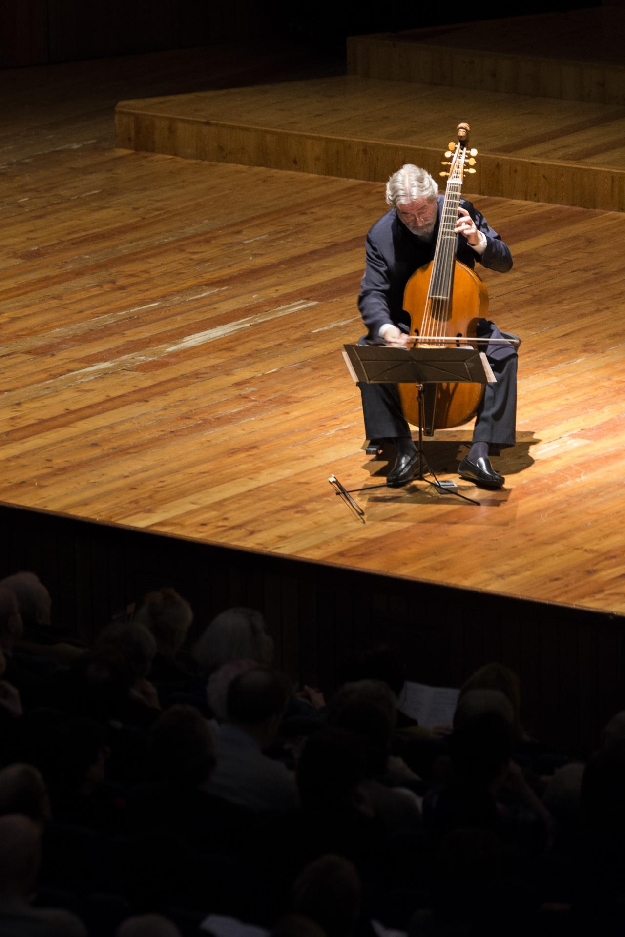 Jordi Savall (foto Guido Giannone)