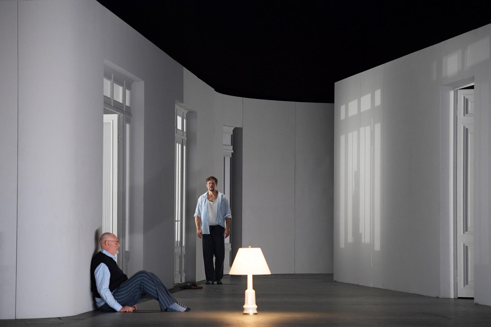 Die Zauberflöte (Foto Barbara Aumueller) Die Zauberflöte (Foto Barbara Aumueller)