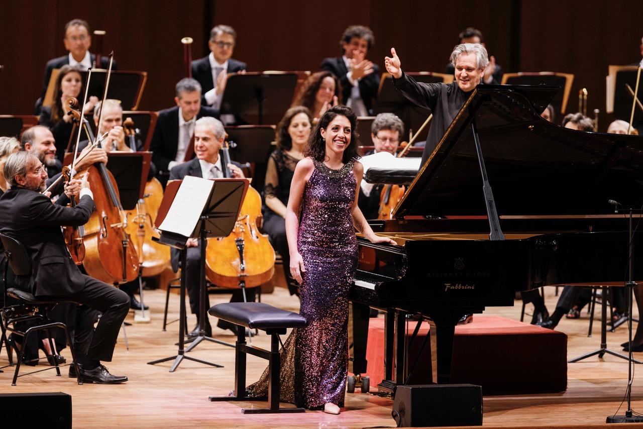 Beatrice Rana e Antonio Pappano (Foto Musacchio e Ianniello) Beatrice Rana e Antonio Pappano (Foto Musacchio e Ianniello)