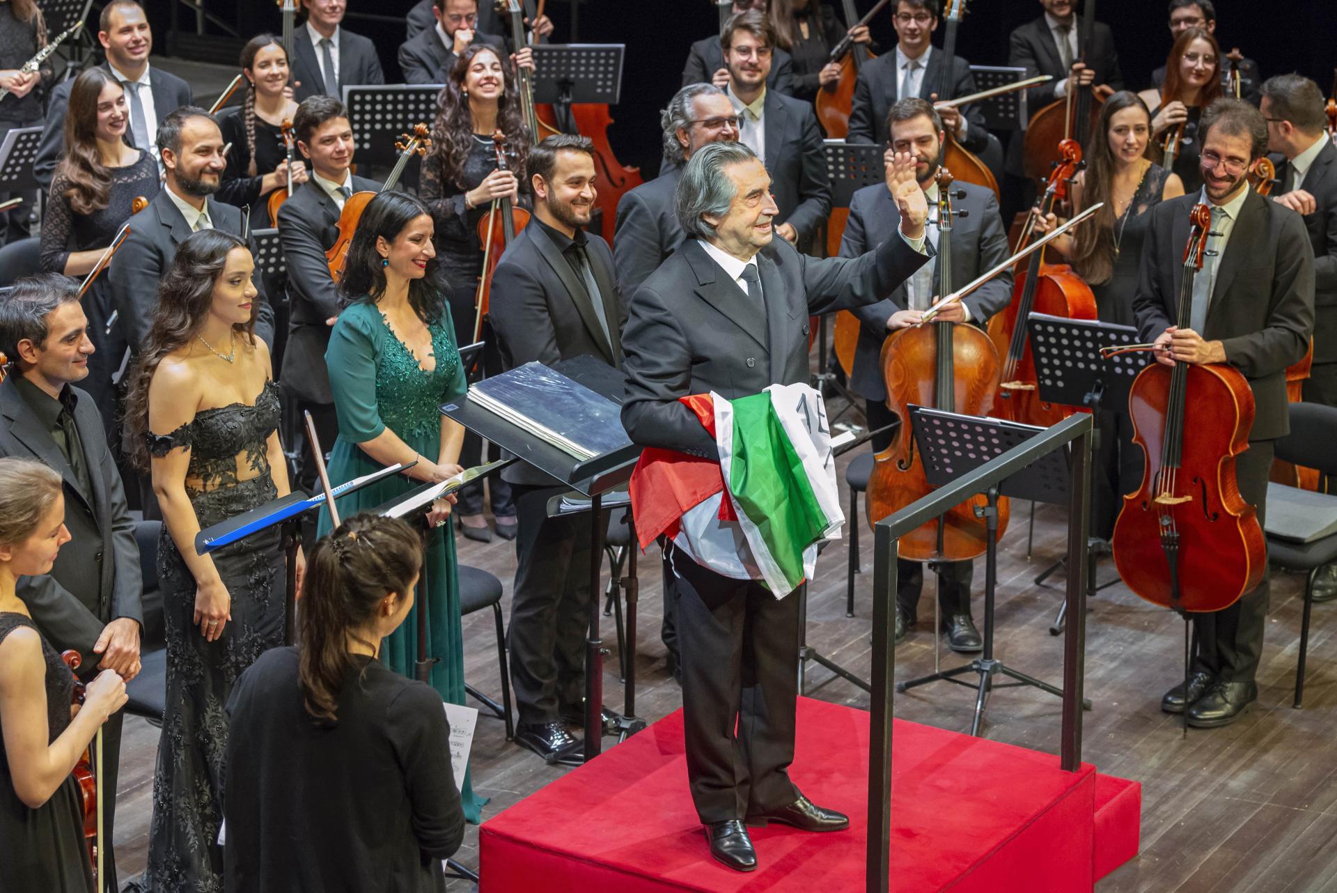 La Messa da Requiem a Rimini (Foto Morosetti)