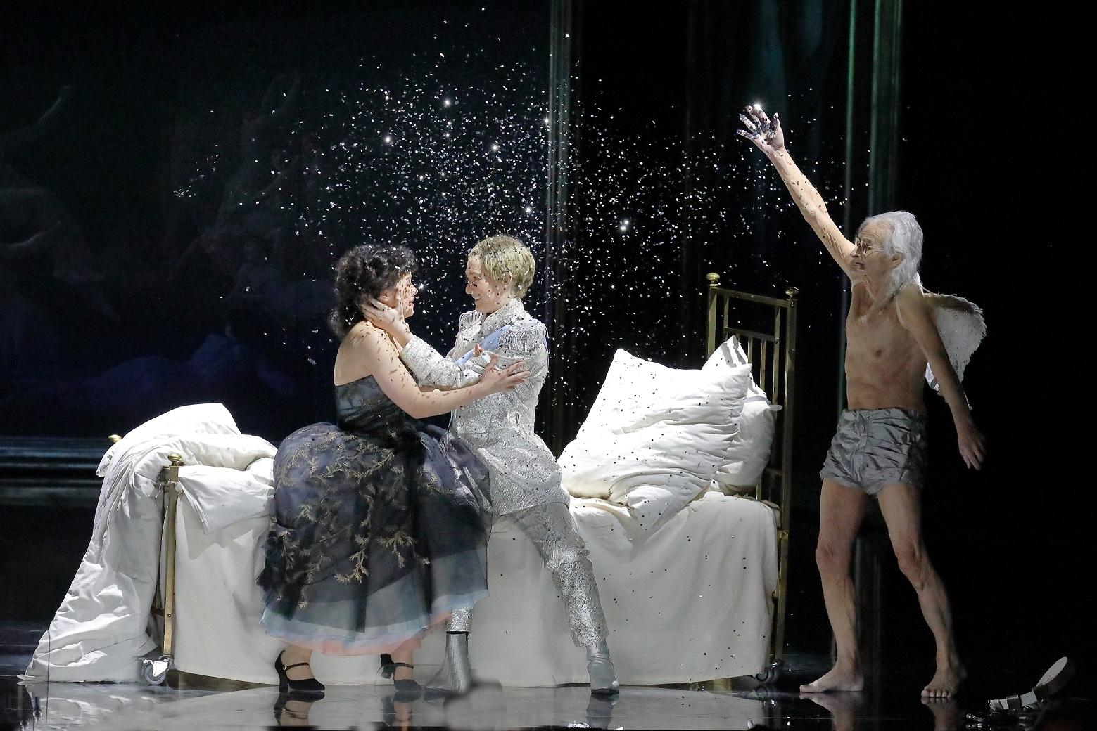 Rosenkavalier (Foto Wilfried Hoesl) Rosenkavalier (Foto Wilfried Hoesl)
