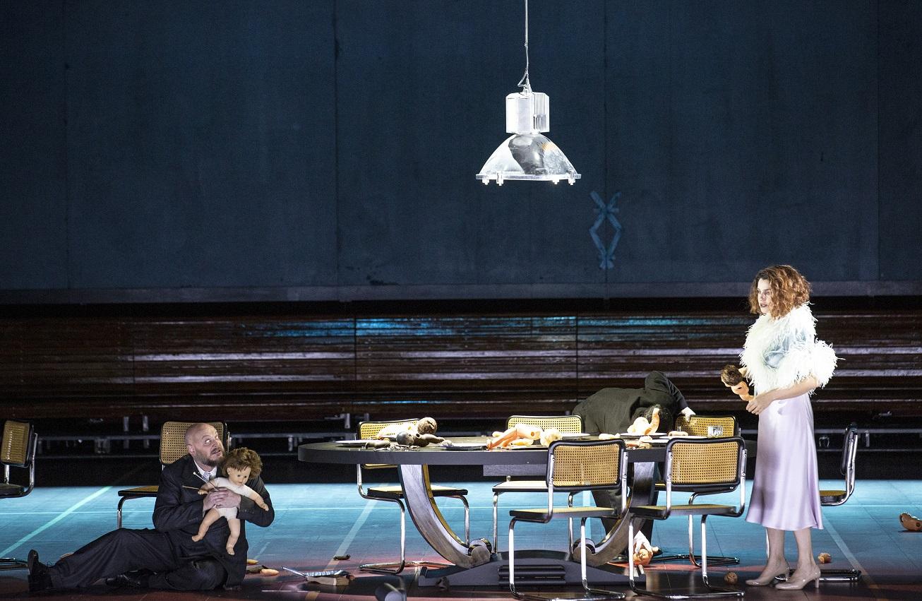 Macbeth (Foto Festival di Salisburgo/Bernd Uhlig) Macbeth (Foto Festival di Salisburgo/Bernd Uhlig)