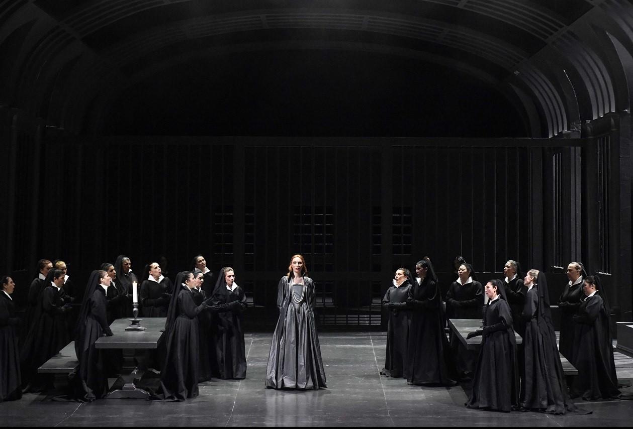 Anna Bolena (Foto Michele Crosera) Anna Bolena (Foto Michele Crosera)