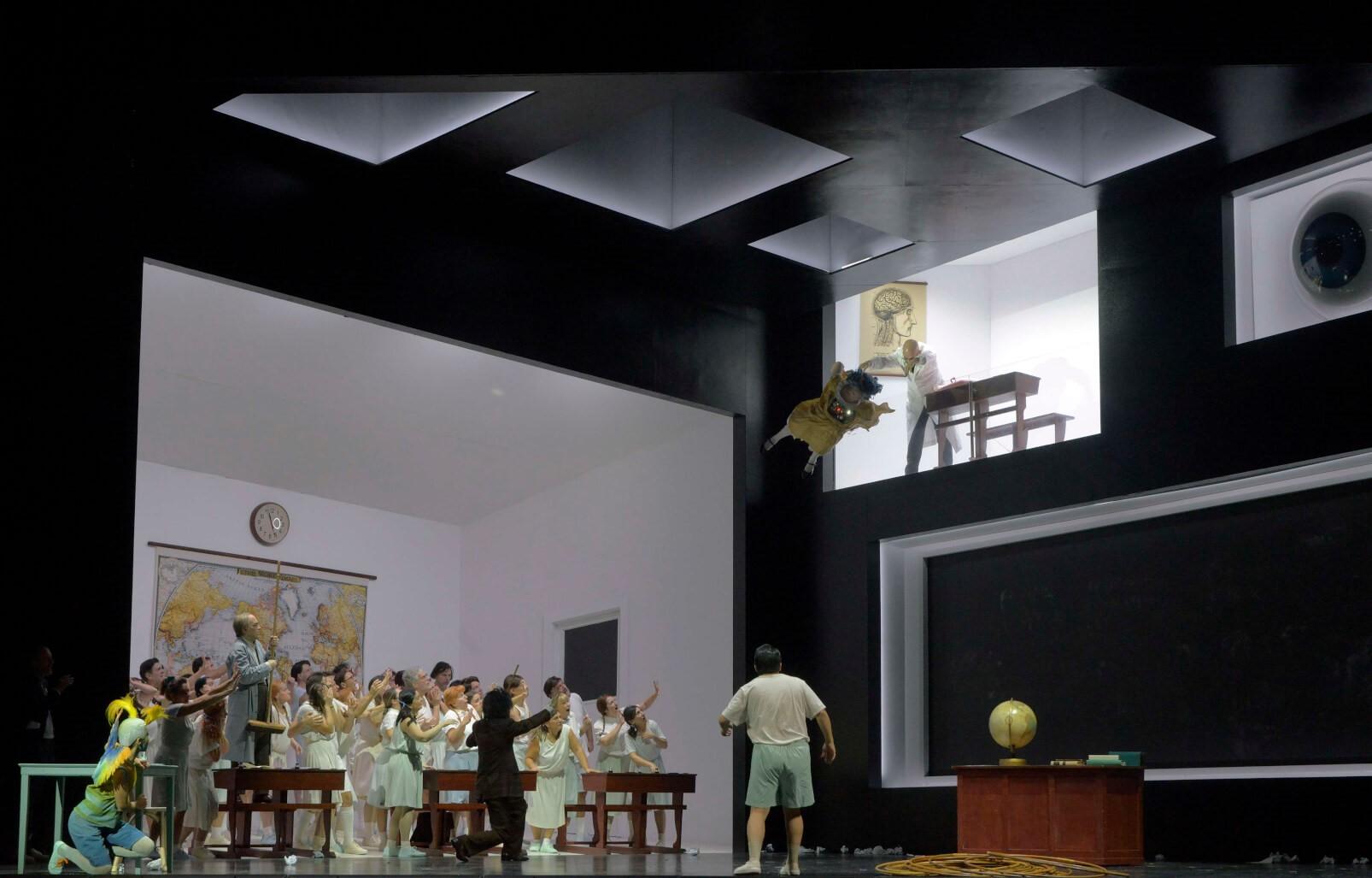 Les Contes d’Hoffmann (Foto Michele Crosera) Les Contes d’Hoffmann (Foto Michele Crosera)
