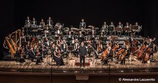 Angius e l’Orchestra di Padova e del Veneto Angius e l’Orchestra di Padova e del Veneto
