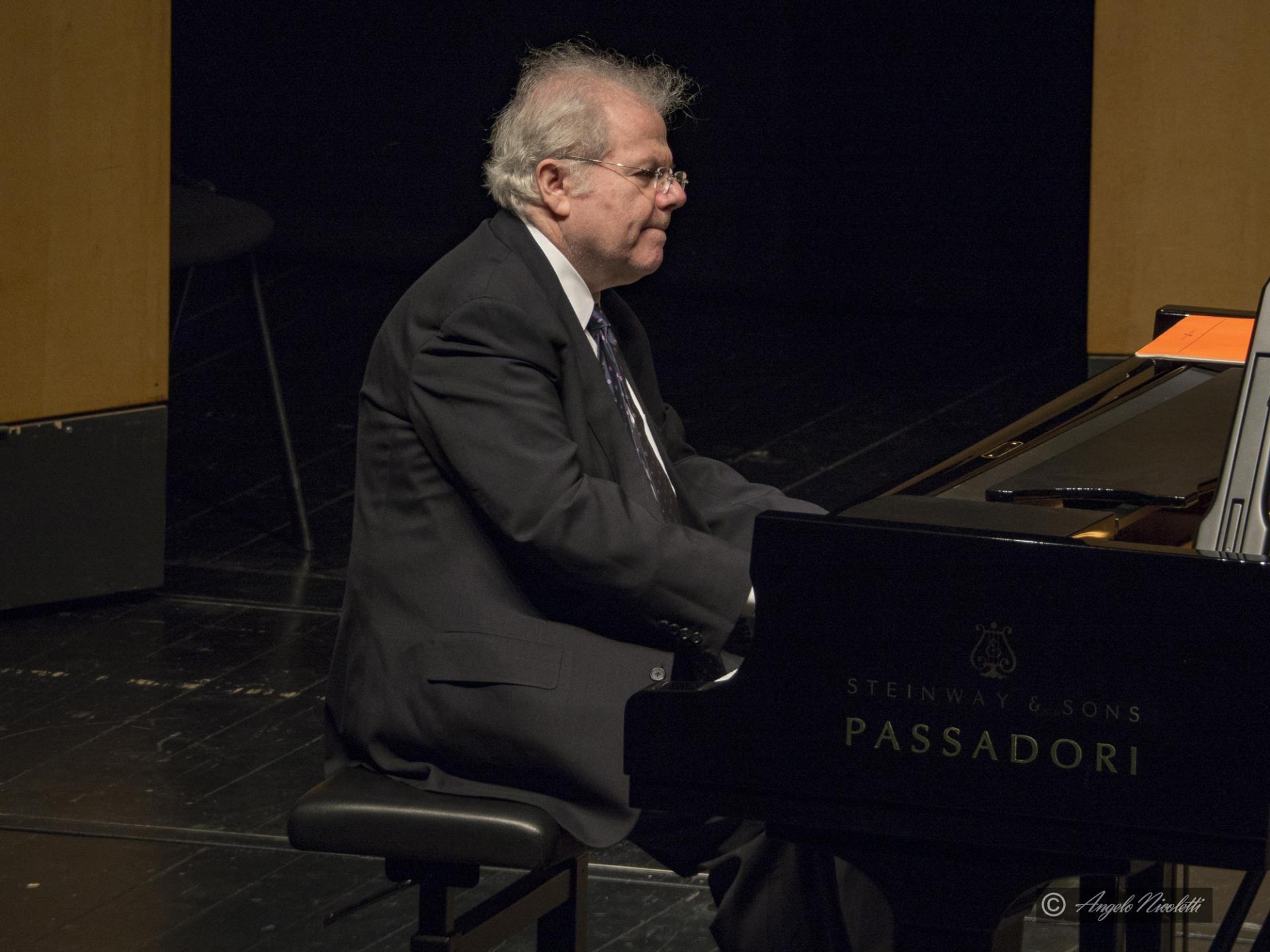 Emanuel Ax