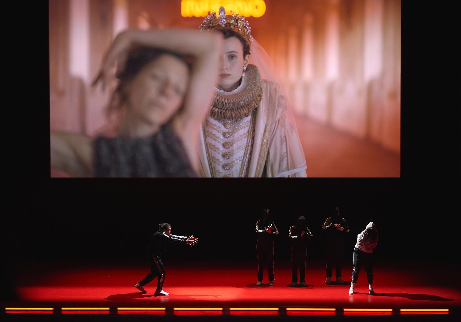 Il ballo delle ingrate (foto Favotto) Il ballo delle ingrate (foto Marco Ayala) Monteverdi Festival