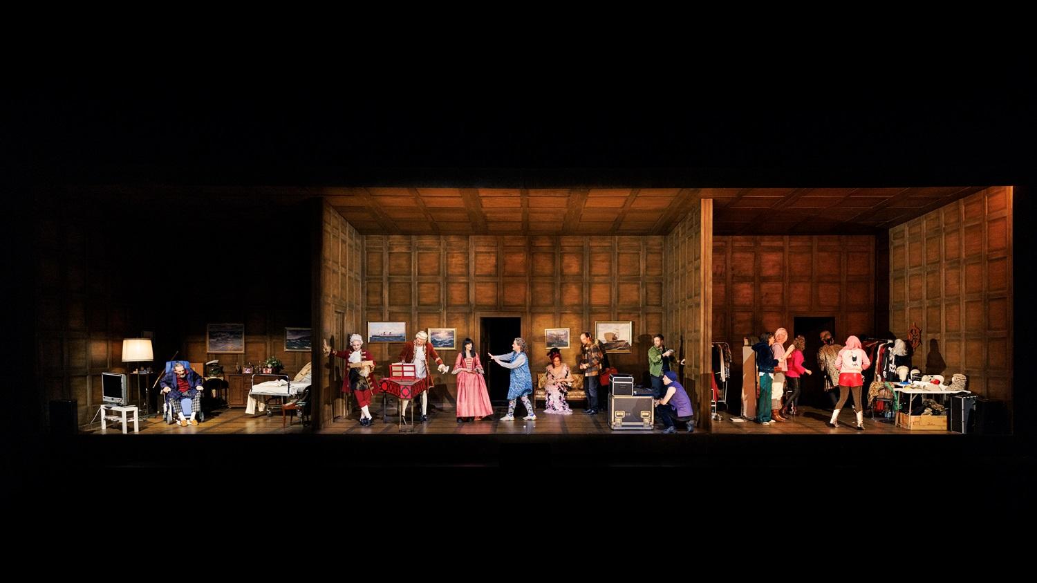 Die schweigsame Frau (La donna silenziosa) (Foto Felix Grunschloss) Die schweigsame Frau (La donna silenziosa) (Foto Felix Grunschloss)