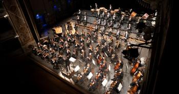 Esa-Pekka Salonen e l’Orchestre de Paris (foto Marco Caselli Nirmal - Ferrara Musica)