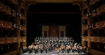 Daniele Gatti - Orchestra e Coro Maggio Musicale Fiorentino (foto Roberto Ricci - Teatro Regio di Parma)