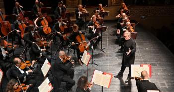 Valerij Gergiev e l'Orchestra del Teatro Comunale di Bologna (Foto Roberto Ricci)