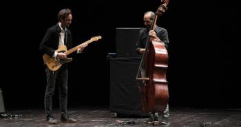 Julian Lage e Jorge Roeder 