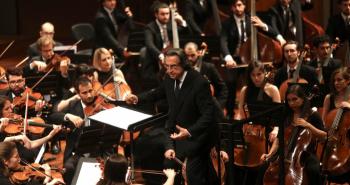 Muti e l'Orchestra Giovanile Luigi Cherubini (Foto Pasquale Juzzolino)